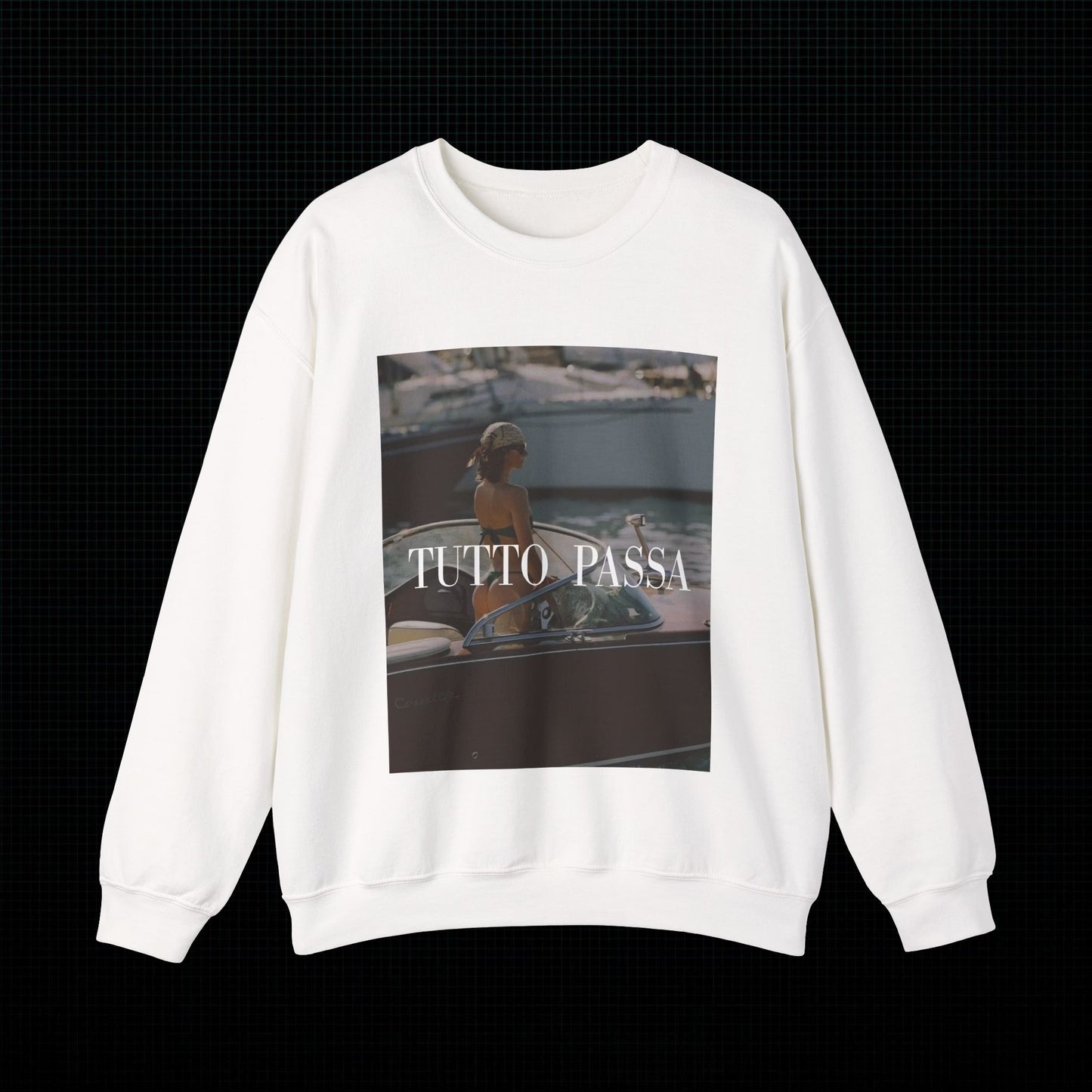 Monarch Unisex Cozy Sweatshirt - Tutto Passa